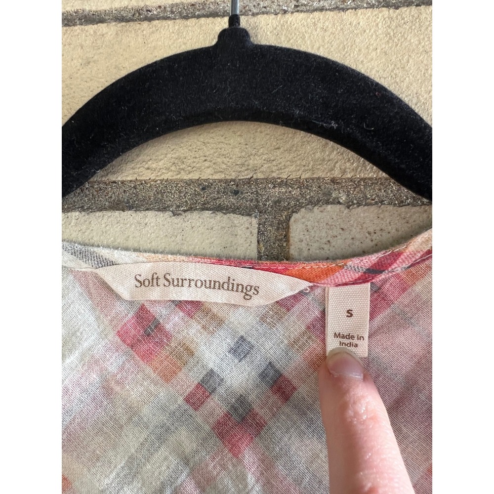 Soft Surroundings Fall Plaid Back Embroidered Henley Tunic Top Blue Size Small - Picture 2 of 5